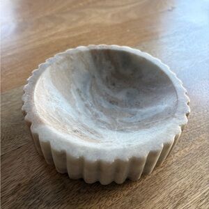 Toronto Fluted Marble Catchall Dish